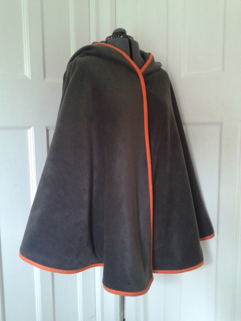 Capes & cloaks - bespoke - handmade in England - Rowan Tree Designs
